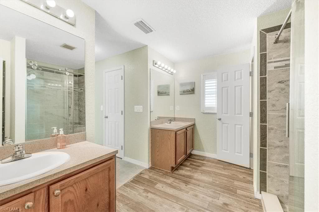 3210 31st St W, Lehigh Acres, FL 33971-23