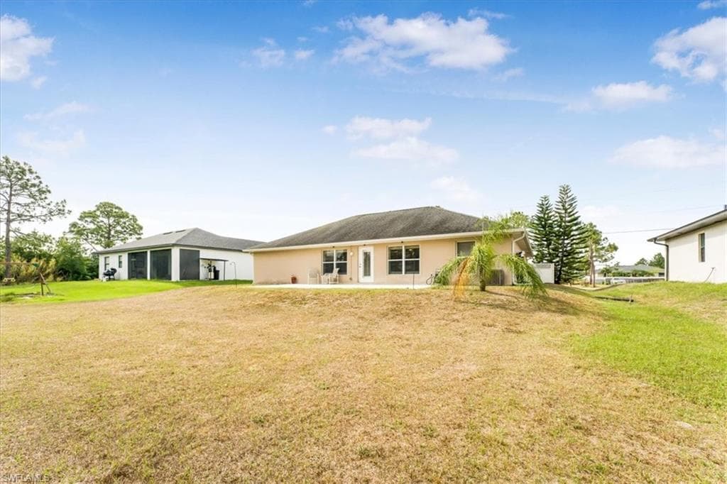 3210 31st St W, Lehigh Acres, FL 33971-27