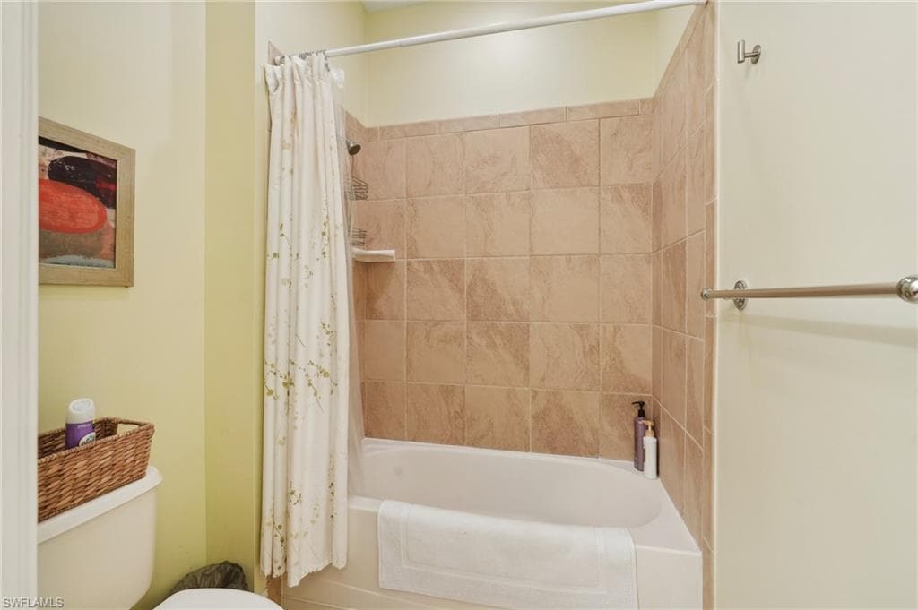 9108 Capistrano St S 7401, Naples, FL 34113-25