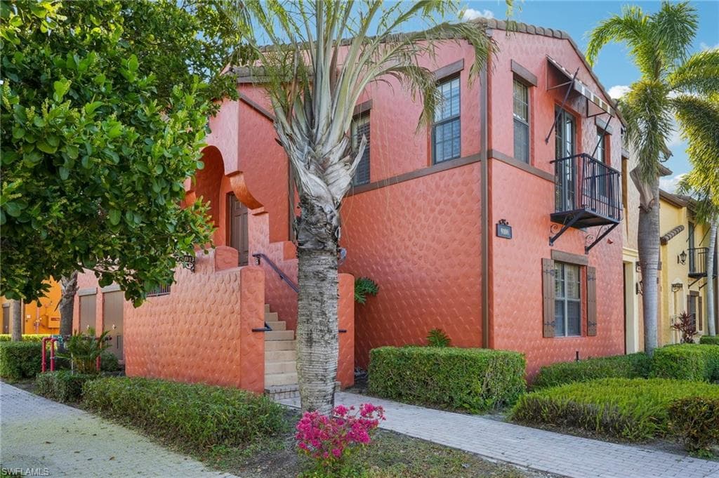 9108 Capistrano St S 7401, Naples, FL 34113-4