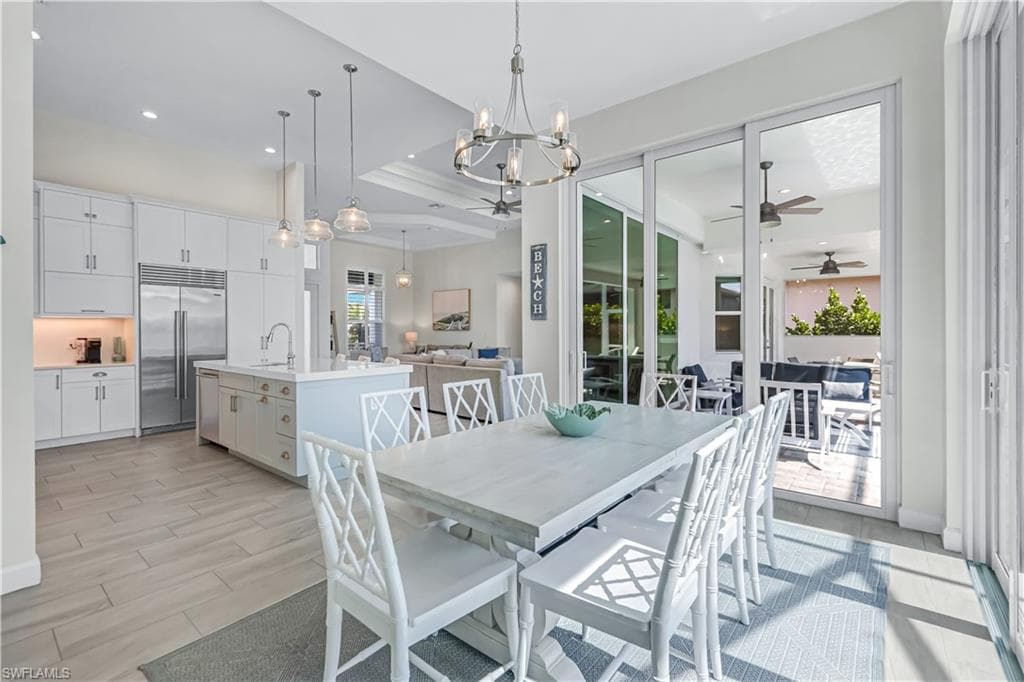 540 Fieldstone Dr, Marco Island, FL 34145-11