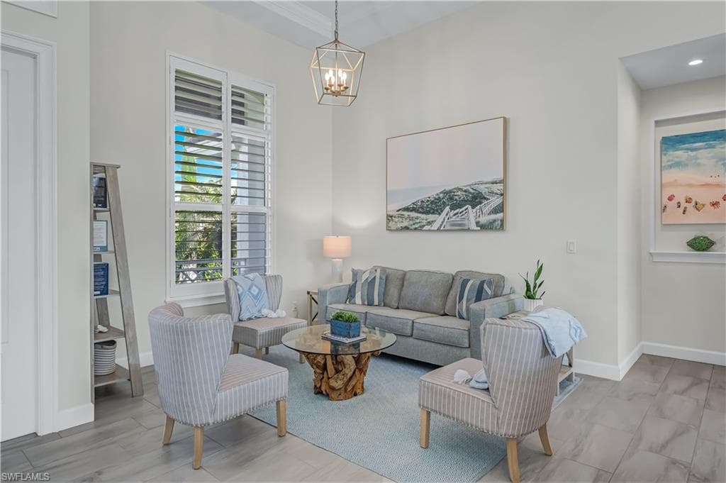 540 Fieldstone Dr, Marco Island, FL 34145-16