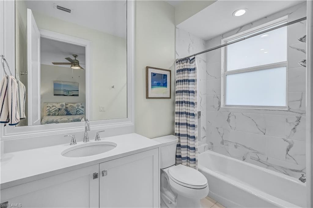 540 Fieldstone Dr, Marco Island, FL 34145-22