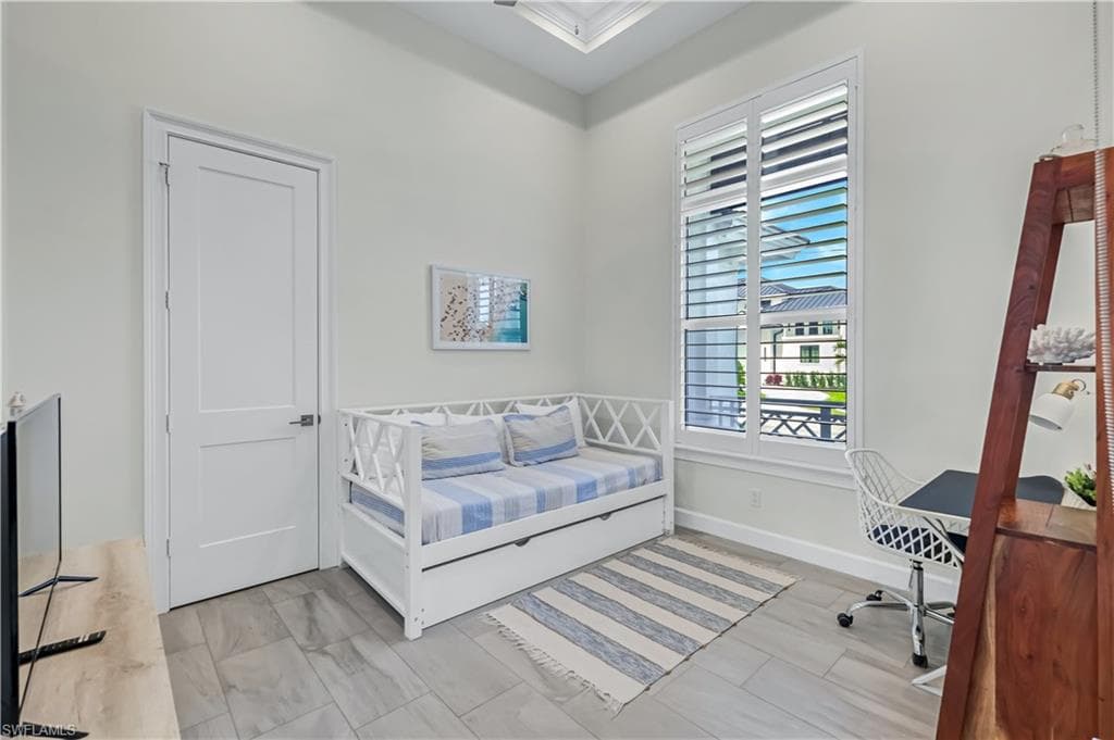 540 Fieldstone Dr, Marco Island, FL 34145-26