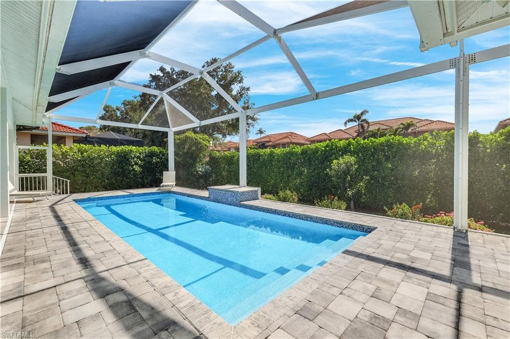 540 Fieldstone Dr, Marco Island, FL 34145-31
