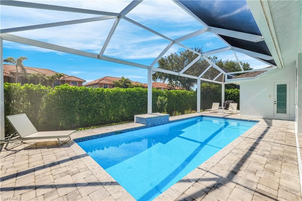 540 Fieldstone Dr, Marco Island, FL 34145-36