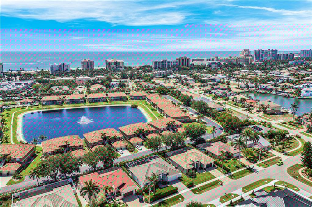 540 Fieldstone Dr, Marco Island, FL 34145-46