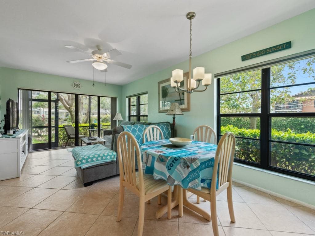 27 Greenbrier St 6-109, Marco Island, FL 34145-7