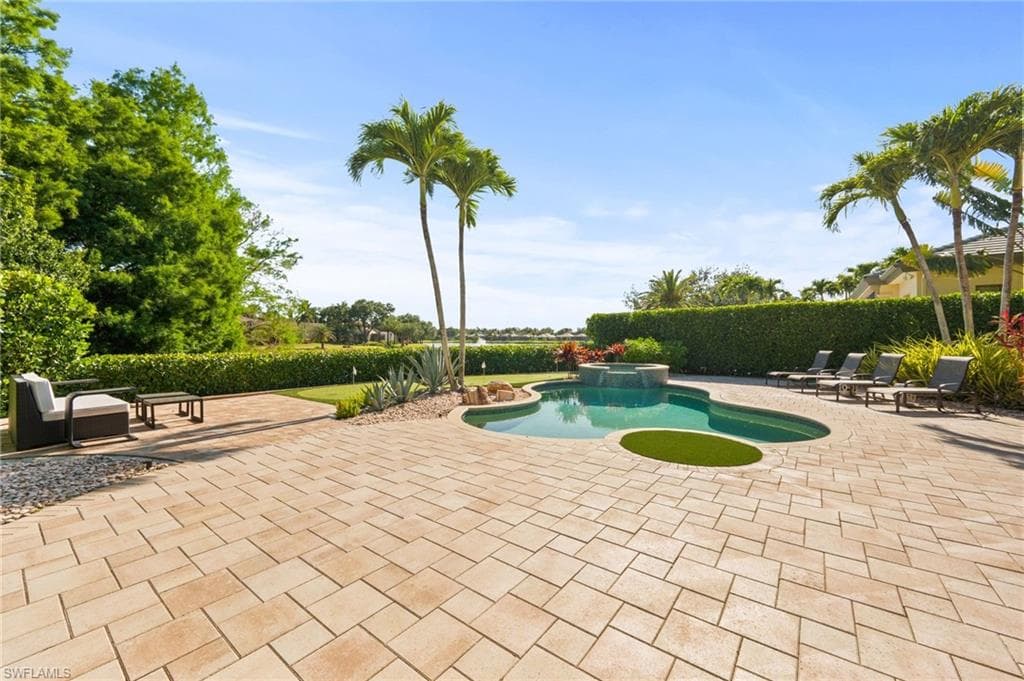 28708 La Caille Dr, Naples, FL 34119-31