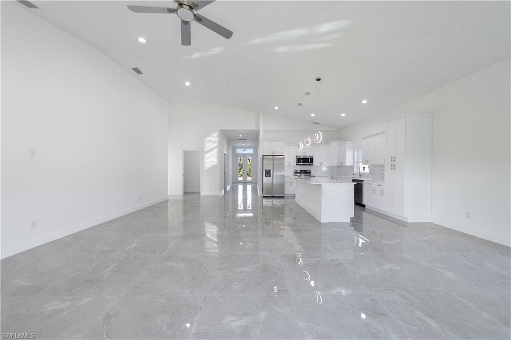3914 2nd St W, Lehigh Acres, FL 33971-7
