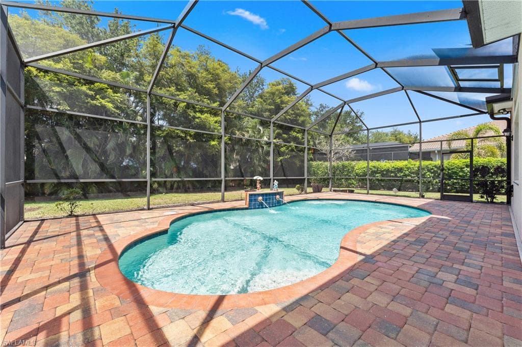 19356 La Serena Dr, Estero, FL 33967-4