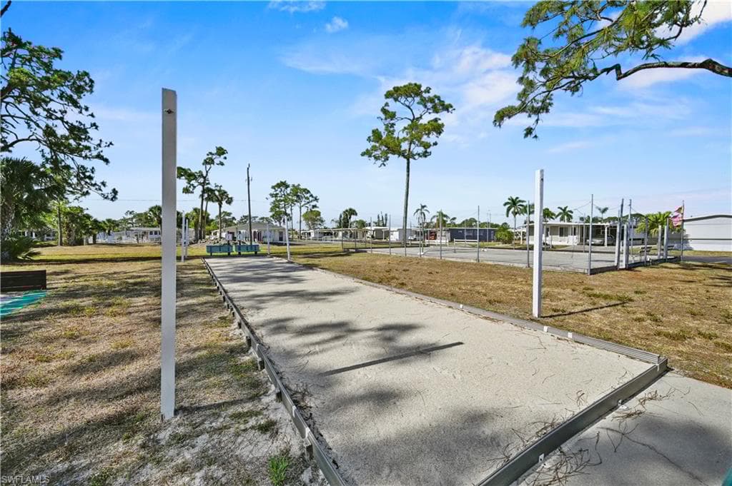 653 Future Dr, North Fort Myers, FL 33917-29