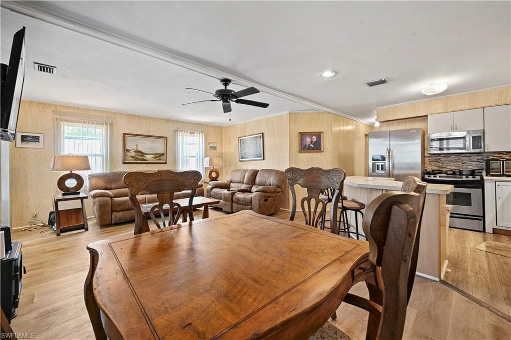 653 Future Dr, North Fort Myers, FL 33917-8