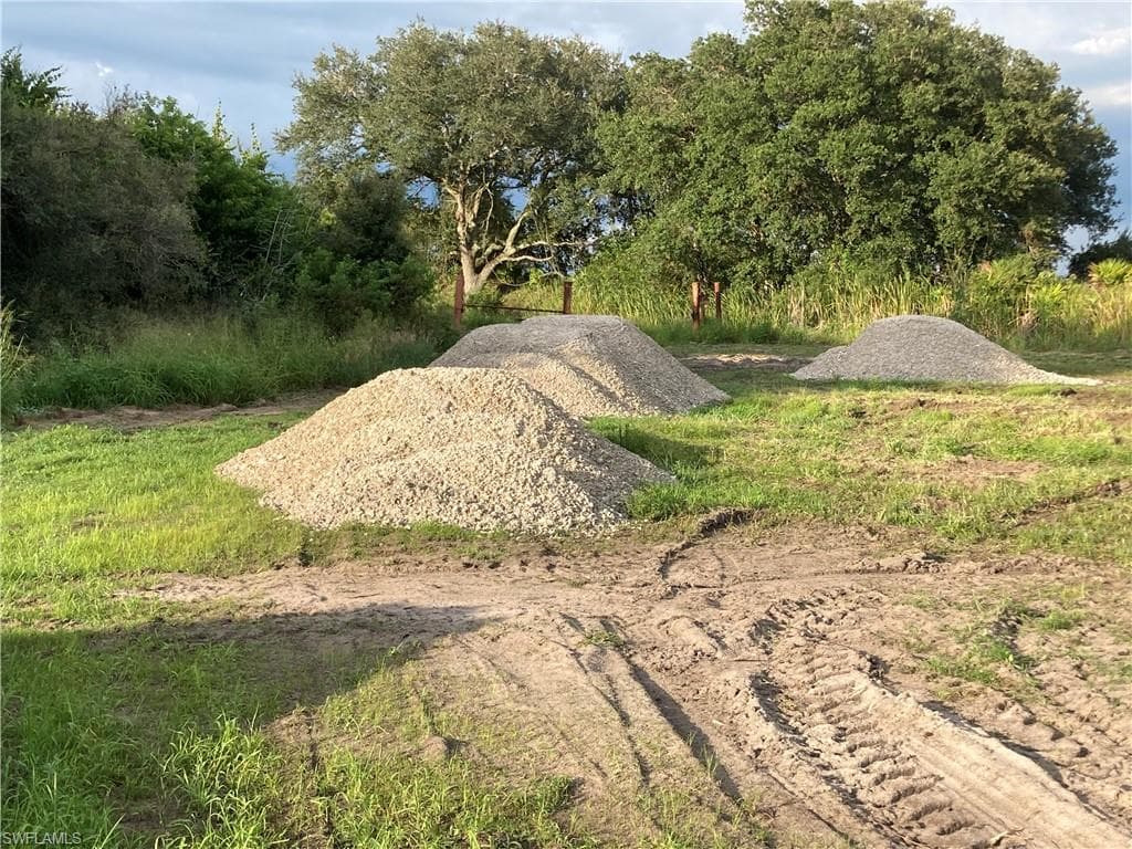 46310 Neal Rd, Punta Gorda, FL 33982-22