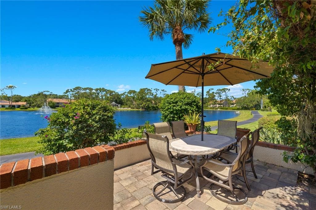 15455 Royal Fern Ln N 22b, Naples, FL 34110-3