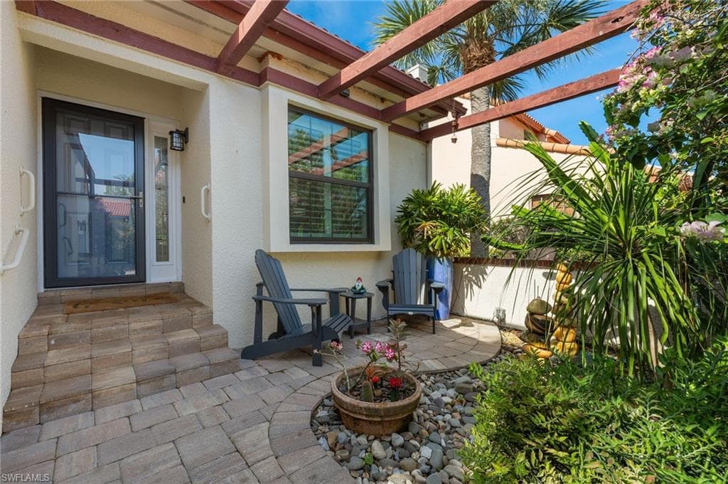 15455 Royal Fern Ln N 22b, Naples, FL 34110-4