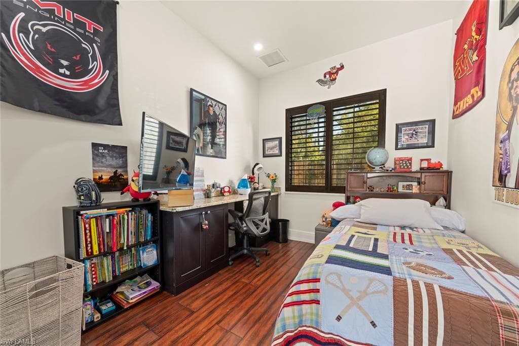 2605 64th St SW, Naples, FL 34105-26