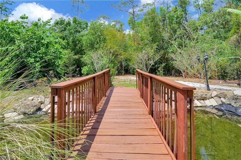 2605 64th St SW, Naples, FL 34105-39