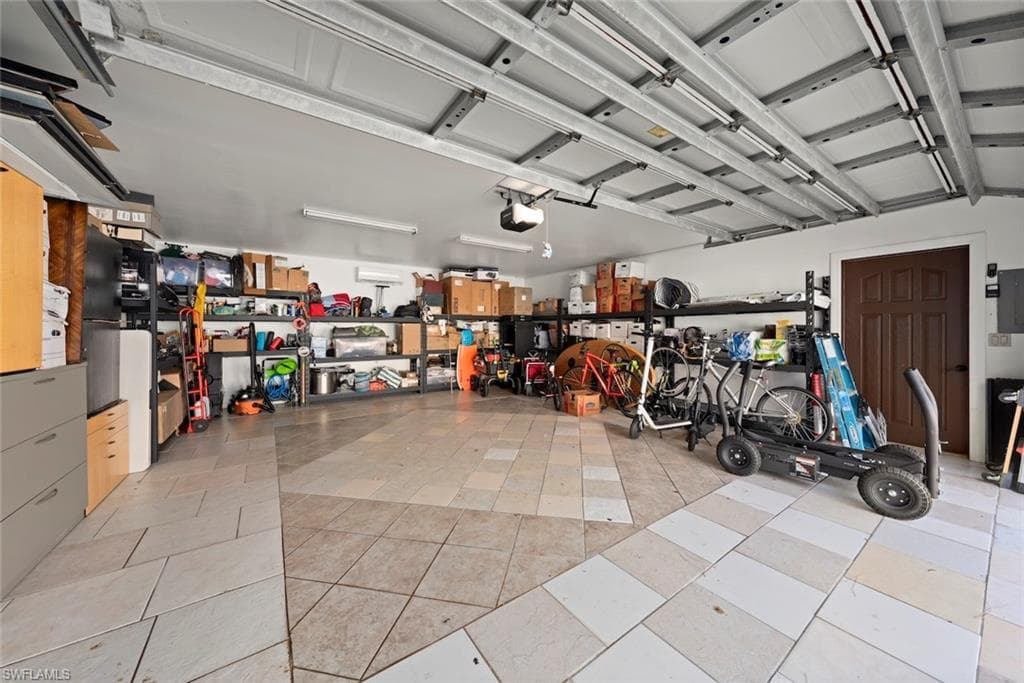 2605 64th St SW, Naples, FL 34105-40