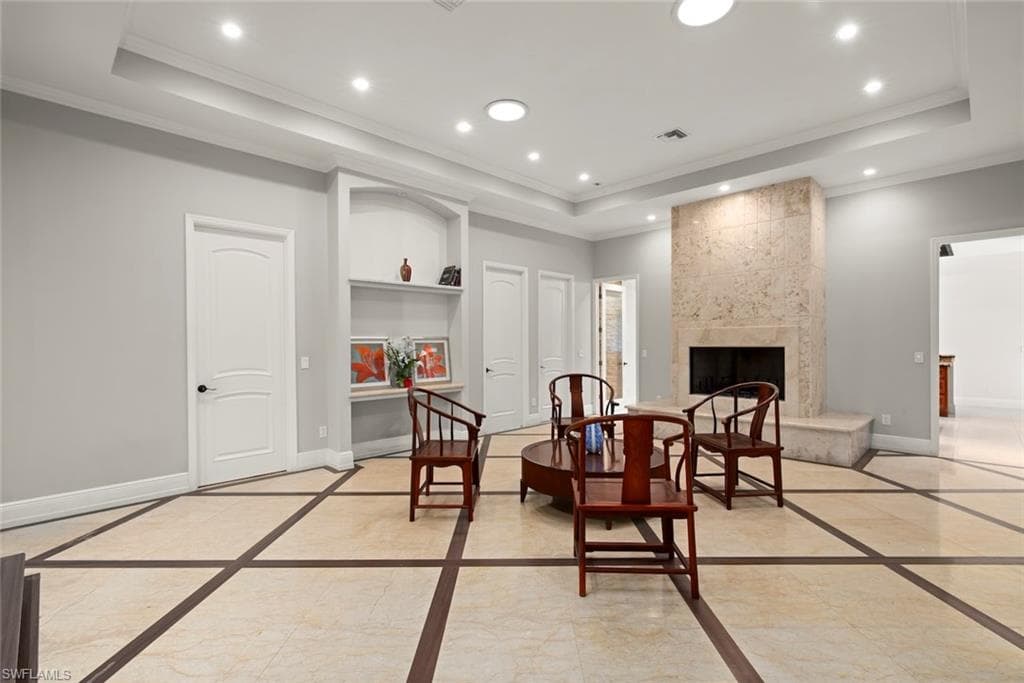 2605 64th St SW, Naples, FL 34105-6