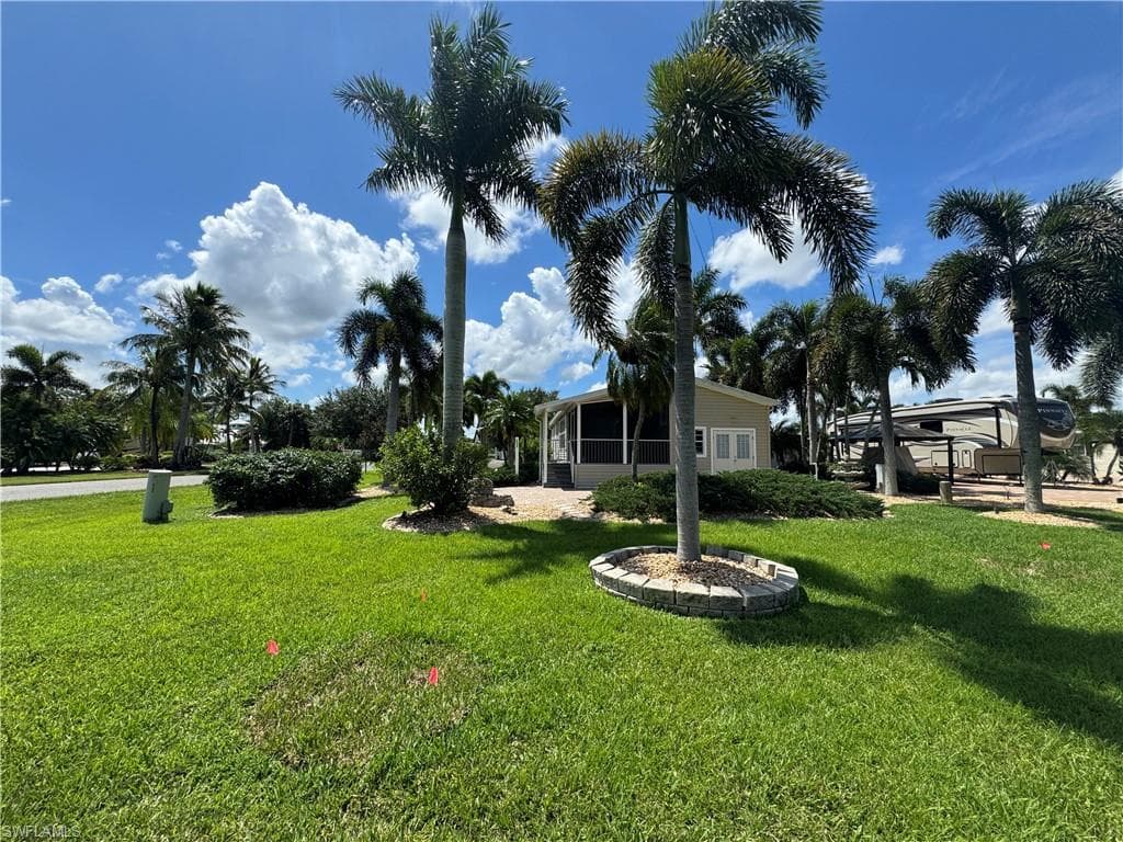 10081 Willowood Dr B95, Fort Myers, FL 33905-9