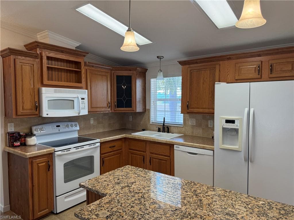 10081 Willowood Dr B95, Fort Myers, FL 33905-21
