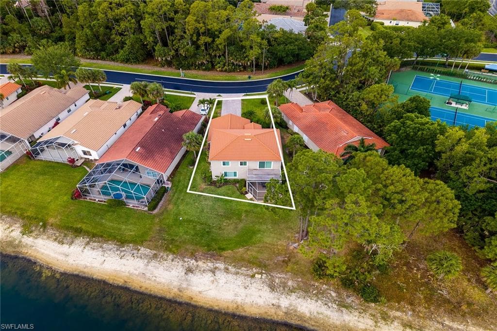 7859 Berkshire Pines Dr, Naples, FL 34104-42