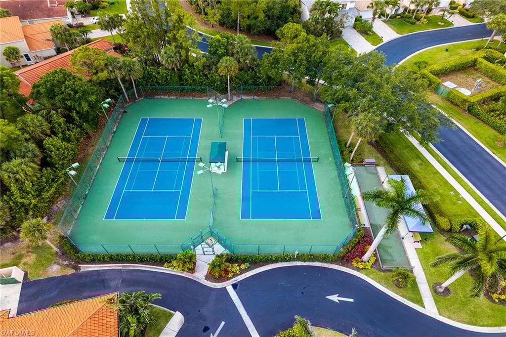 7859 Berkshire Pines Dr, Naples, FL 34104-46