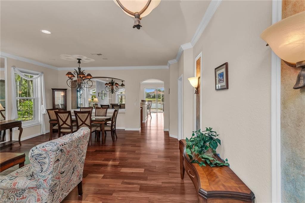 7859 Berkshire Pines Dr, Naples, FL 34104-4