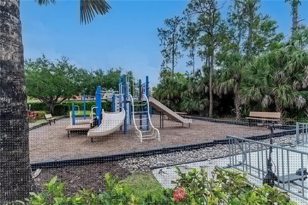 7859 Berkshire Pines Dr, Naples, FL 34104-49