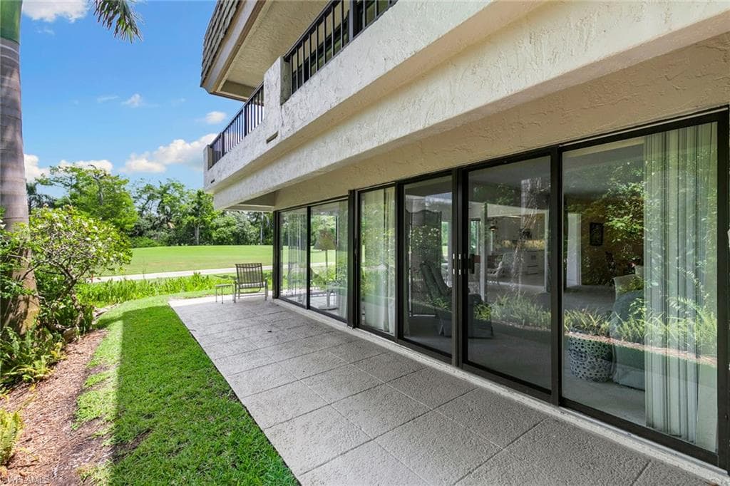 105 Wilderness Dr B105, Naples, FL 34105-22