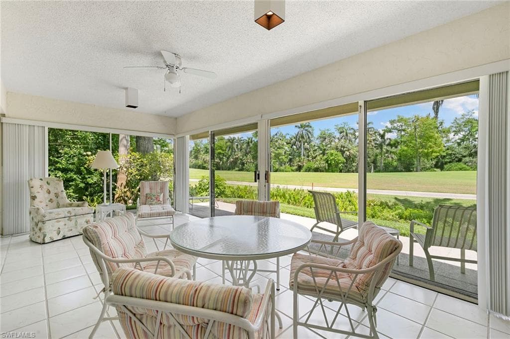 105 Wilderness Dr B105, Naples, FL 34105-3