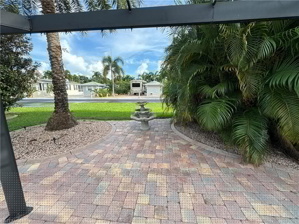 5990 Maplewood Ct, Fort Myers, FL 33905-21
