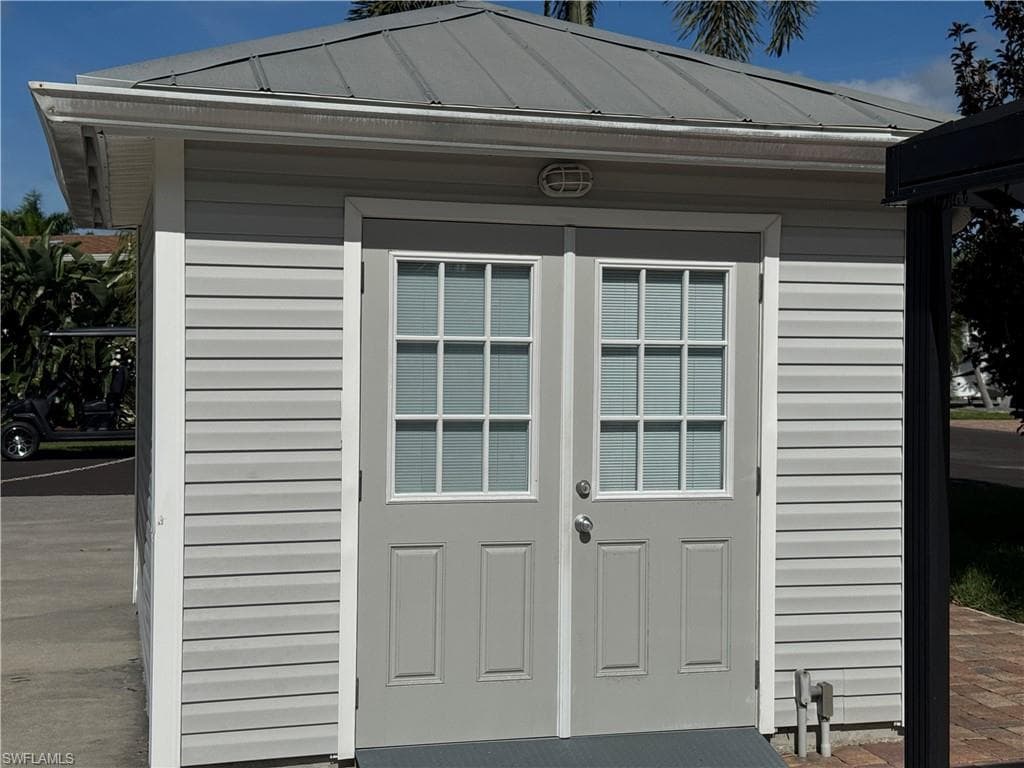 5990 Maplewood Ct, Fort Myers, FL 33905-7