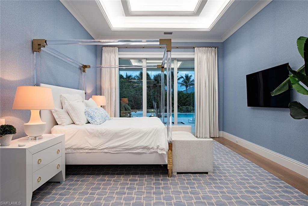 188 West St, Naples, FL 34108-11