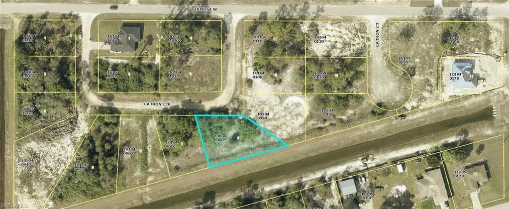 2517 Catron Cir, Lehigh Acres, FL 33971-2