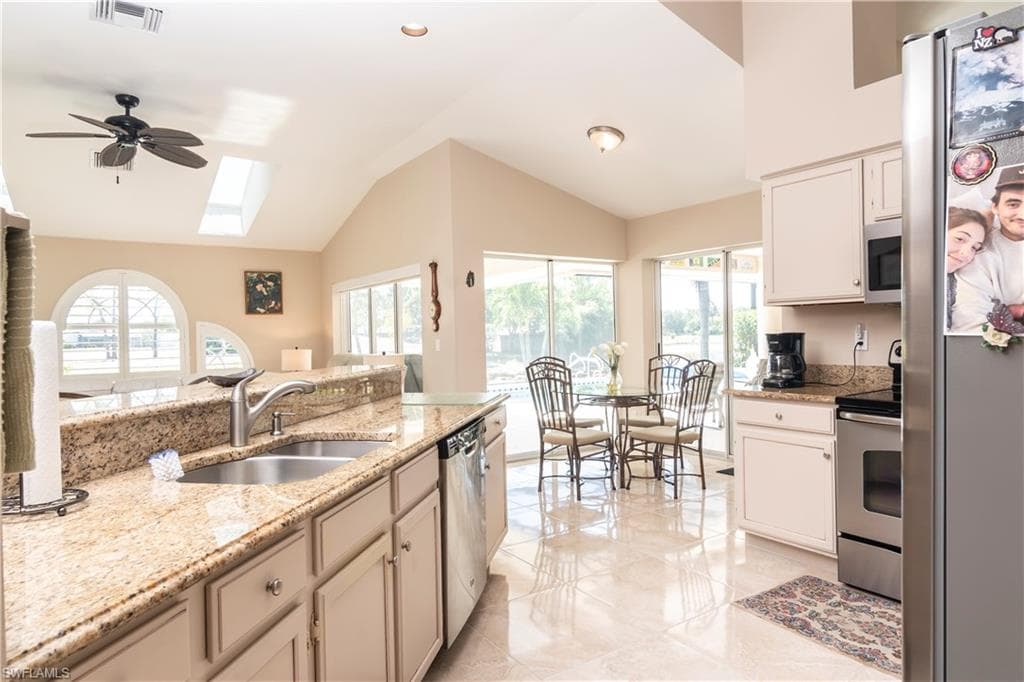 9895 El Greco Cir, Bonita Springs, FL 34135-12