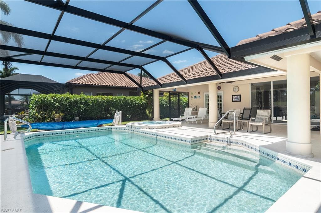 9895 El Greco Cir, Bonita Springs, FL 34135-31