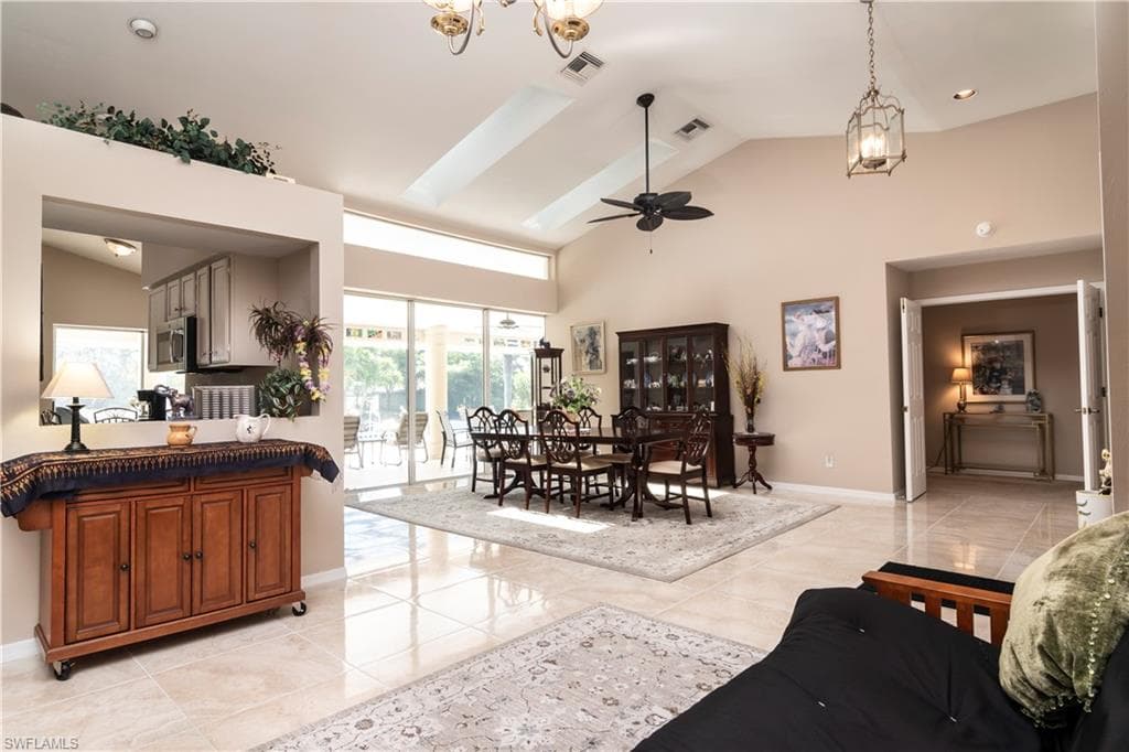 9895 El Greco Cir, Bonita Springs, FL 34135-6