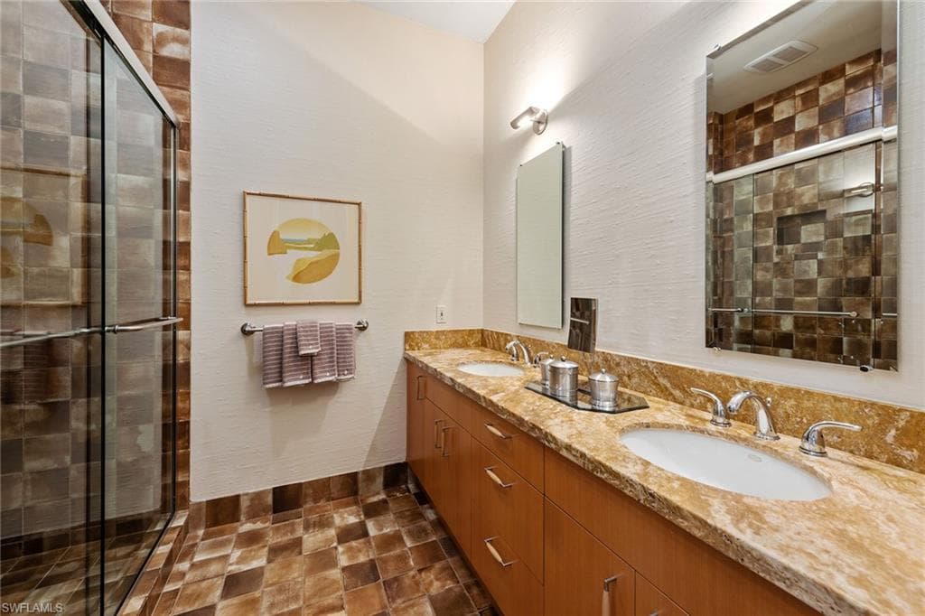 130 Hollyhock Ct, Marco Island, FL 34145-21