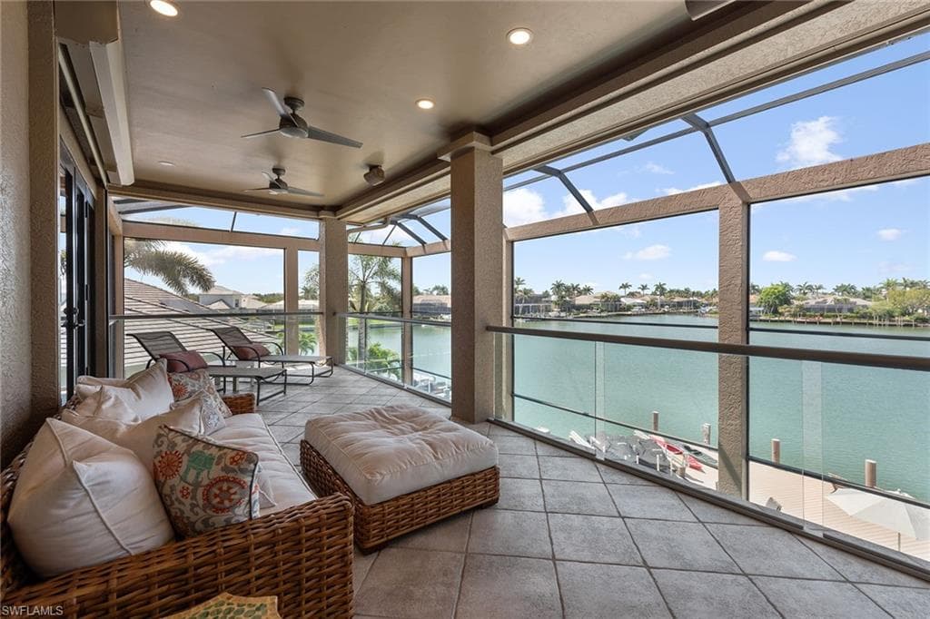 130 Hollyhock Ct, Marco Island, FL 34145-32