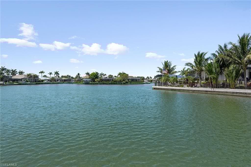 130 Hollyhock Ct, Marco Island, FL 34145-45