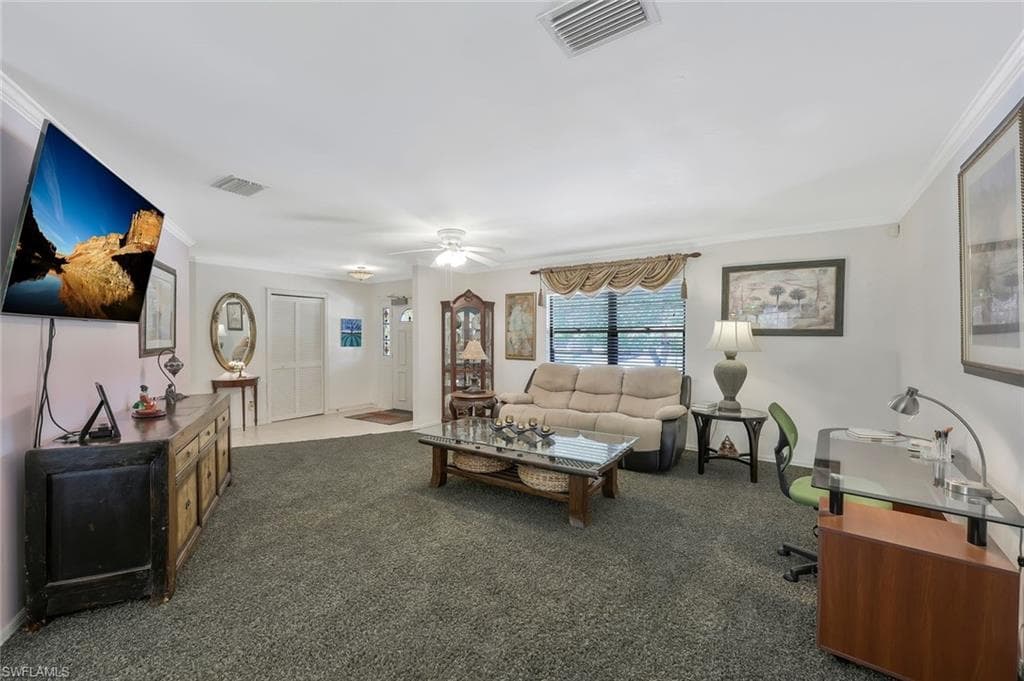 116 Sharwood Dr, Naples, FL 34110-20