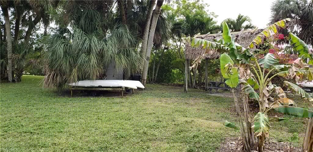 116 Sharwood Dr, Naples, FL 34110-34