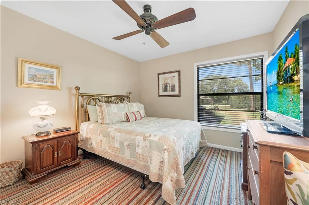 1195 Windswept Ave, Naples, FL 34109-11