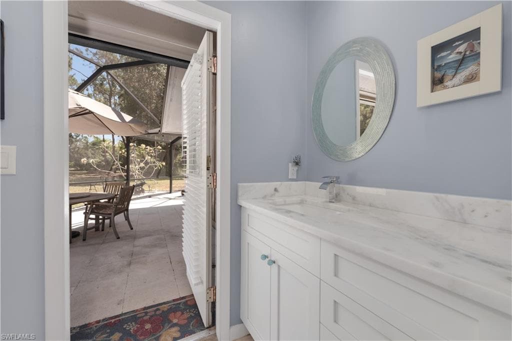 1195 Windswept Ave, Naples, FL 34109-13