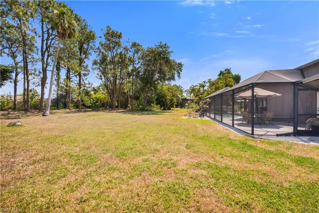 1195 Windswept Ave, Naples, FL 34109-3