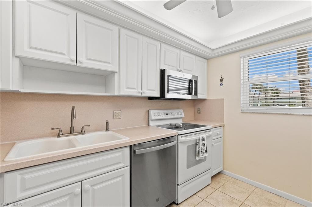 860 Panama Ct 103, Marco Island, FL 34145-11