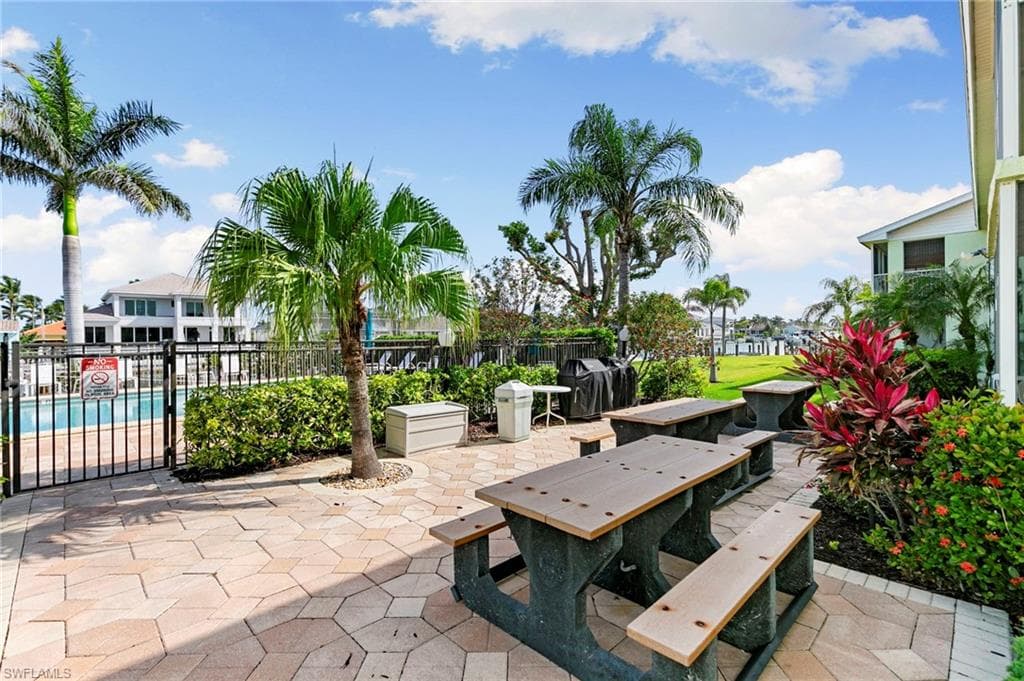860 Panama Ct 103, Marco Island, FL 34145-36