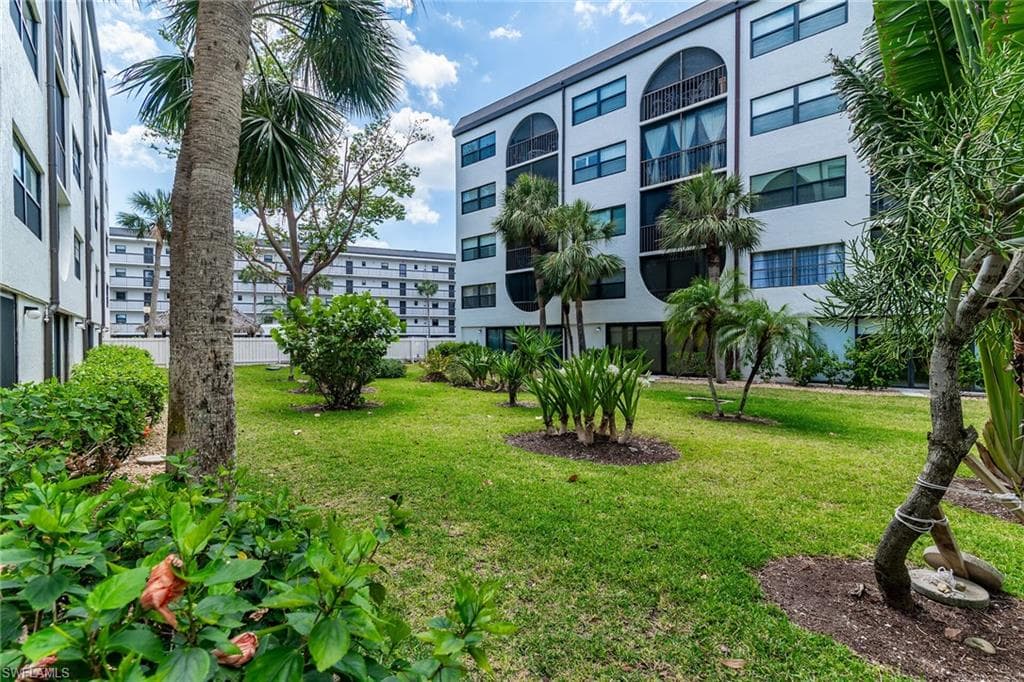 1011 Anglers Cv H205, Marco Island, FL 34145-22